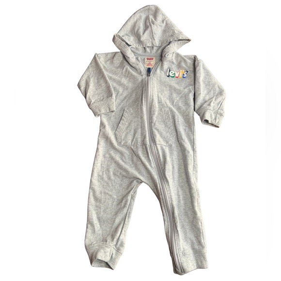 18M GRAY ‘LEVI’ ONESIE! - Picture 1 of 6